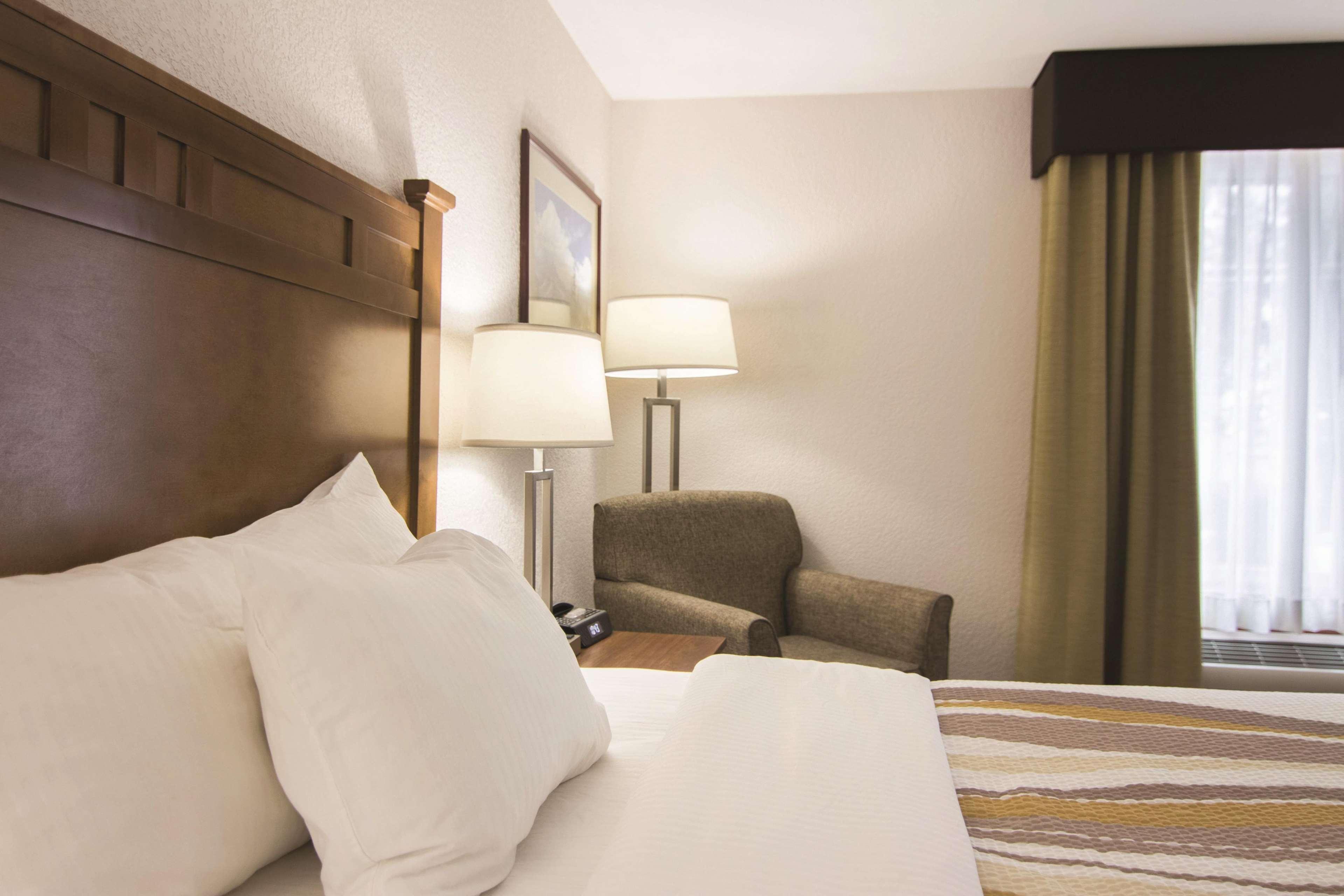 La Quinta Inn By Wyndham Бенд Экстерьер фото